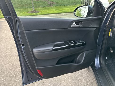 Used 2018 Kia Sportage EX w/ EX Premium Package image 14