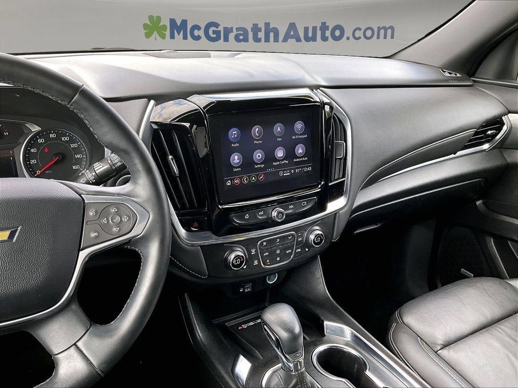 Used 2023 Chevrolet Traverse LT w/ LT Premium Package AWD/4WD image 11