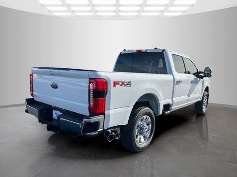 New 2026 Ford F250 Lariat w/ Lariat Ultimate Package image 4