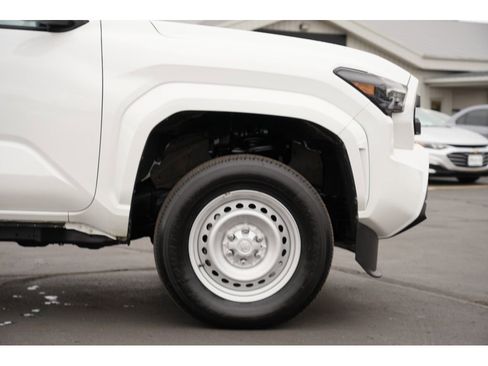 Used 2024 Toyota Tacoma SR image 11