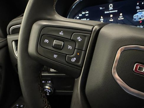 Used 2024 GMC Yukon AT4 w/ Technology Package AWD/4WD image 49