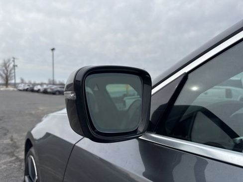 Used 2020 BMW 330i xDrive Sedan w/ Convenience Package image 31