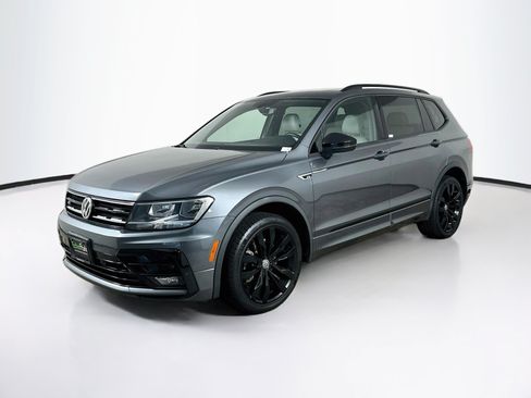 Used 2021 Volkswagen Tiguan SE R-Line w/ 3rd Row Seat Package AWD/4WD image 3