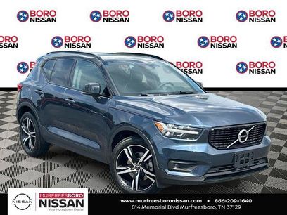 Used 2022 Volvo XC40 T5 R-Design