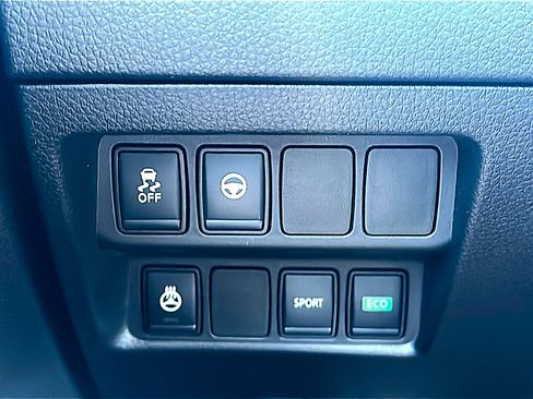 Used 2021 Nissan Rogue Sport SL w/ Premium Package image 37