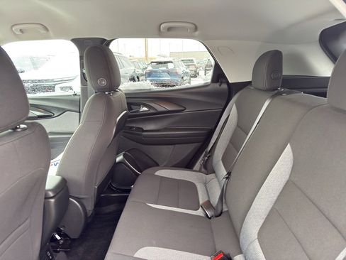Used 2023 Chevrolet TrailBlazer LT w/ Convenience Package image 31