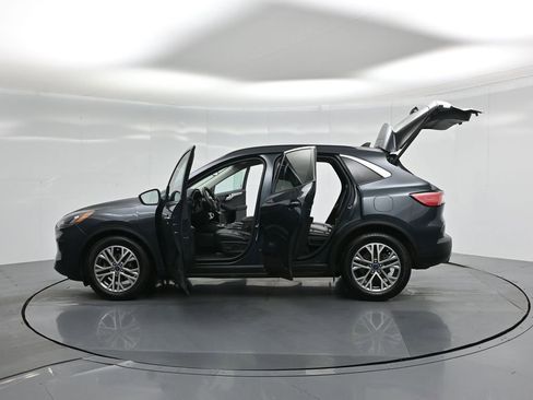 Used 2022 Ford Escape SEL image 35