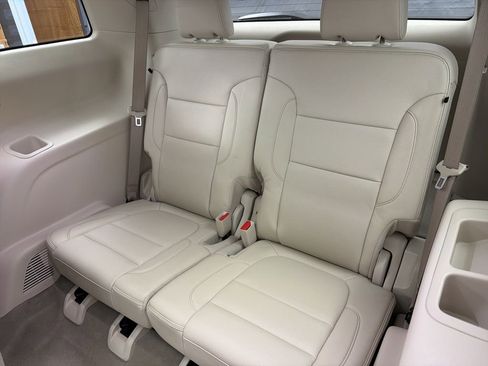 Used 2023 GMC Acadia Denali w/ Black Diamond Edition image 24