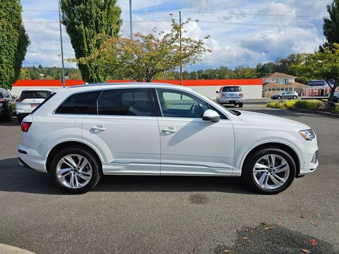 Used 2023 Audi Q7 3.0T Premium Plus image 4