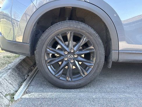 Used 2023 MAZDA CX-5 Carbon Edition image 5