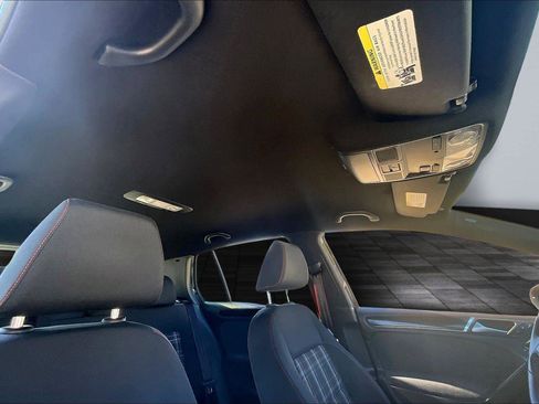 Used 2014 Volkswagen GTI Wolfsburg Edition image 21