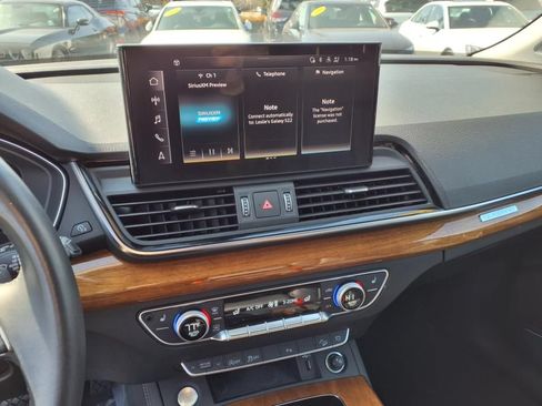 Used 2023 Audi Q5 2.0T Premium Plus AWD/4WD image 9