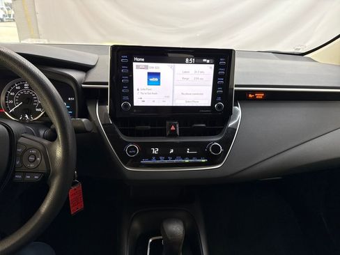 Used 2021 Toyota Corolla LE image 16