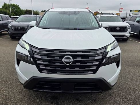 New 2026 Nissan Rogue SV FWD image 2