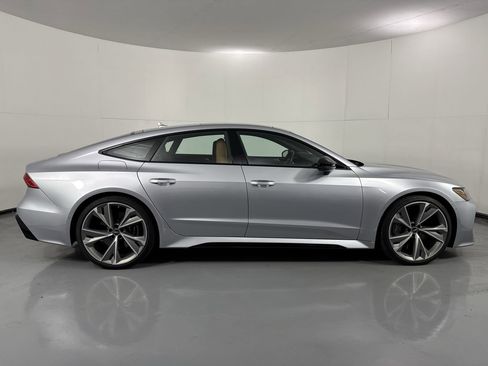 Used 2021 Audi RS 7 Sportback AWD/4WD image 38