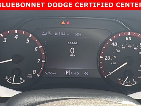 Used 2025 Nissan Frontier Pro-X image 18