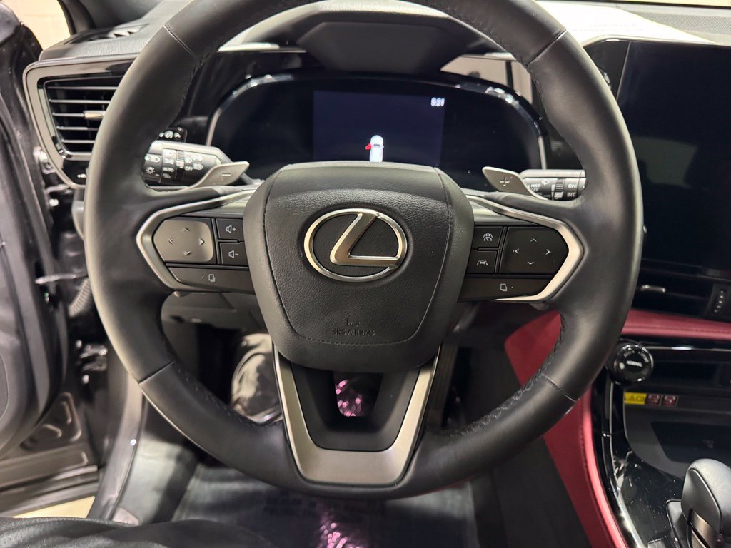Used 2022 Lexus NX 350h AWD image 16
