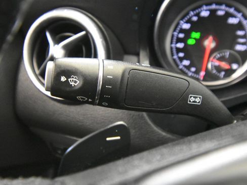 Used 2019 Mercedes-Benz CLA 250 4MATIC w/ Premium Package image 35