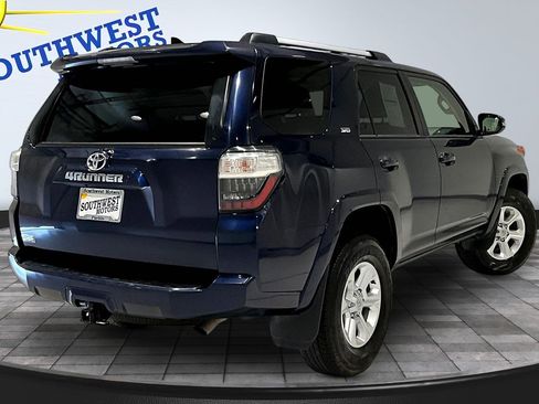 Used 2024 Toyota 4Runner SR5 Premium w/ Moonroof Package AWD/4WD image 6