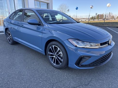 New 2026 Volkswagen Jetta Sport image 8