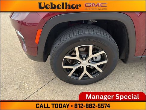 Used 2023 Jeep Grand Cherokee Limited w/ Trailer Tow Prep Group (B) AWD/4WD image 15