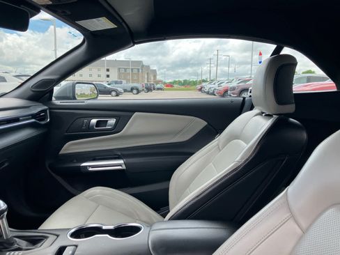 Used 2024 Ford Mustang Premium RWD image 9