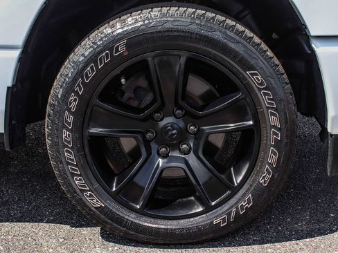 Used 2023 RAM 1500 Big Horn AWD/4WD image 7