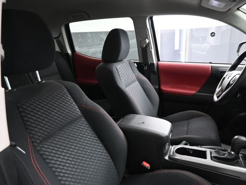 Used 2023 Toyota Tacoma SR5 image 22