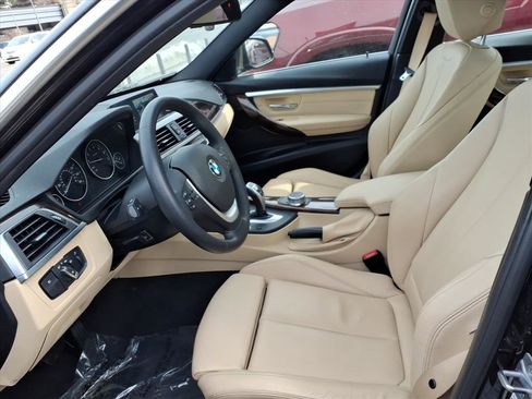 Used 2017 BMW 330i xDrive Sedan image 15