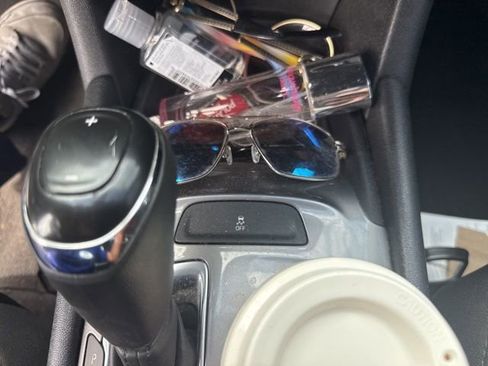 Used 2020 Chevrolet Malibu LS FWD image 24