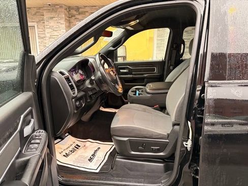Used 2024 RAM 2500 Big Horn AWD/4WD image 19