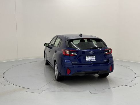 Used 2025 Subaru Impreza 2.0i image 3