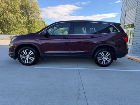 Used 2017 Honda Pilot EX-L image 3