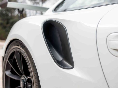 Used 2016 Porsche 911 GT3 RS image 19