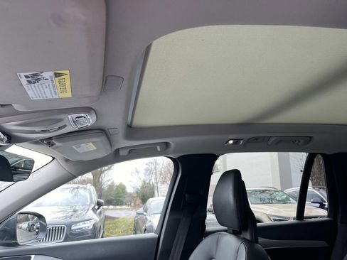 Used 2021 Volvo XC90 T5 Momentum w/ Protection Package image 25