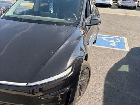Used 2026 Tesla Model Y 2WD image 3