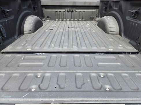 Used 2020 Ford F250 Lariat w/ Lariat Ultimate Package AWD/4WD image 32