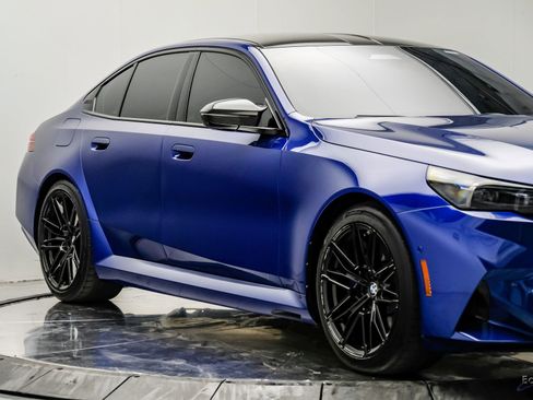 Used 2025 BMW M5 w/ Carbon Package AWD/4WD image 26