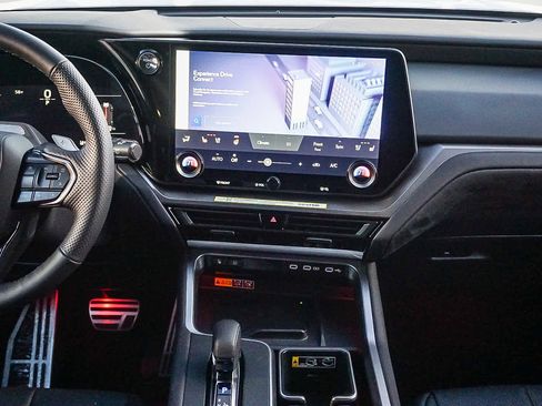 New 2026 Lexus TX 500h F SPORT Performance Premium image 13