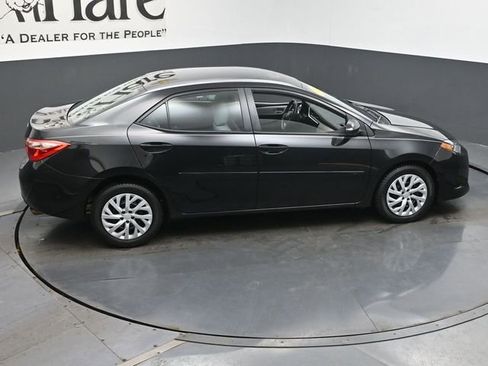 Used 2018 Toyota Corolla LE w/ Body Protection Package FWD image 37