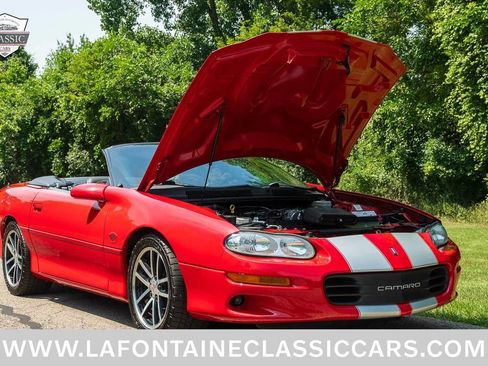 Used 2002 Chevrolet Camaro Z28 w/ SS Performance/Appearance Pkg RWD image 64
