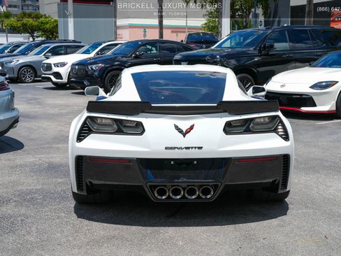 Used 2019 Chevrolet Corvette Z06 RWD image 8
