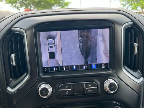 Used 2021 GMC Sierra 1500 AT4 w/ AT4 Premium Package AWD/4WD image 42