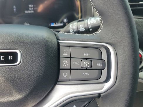 New 2025 Jeep Wagoneer Series II image 23