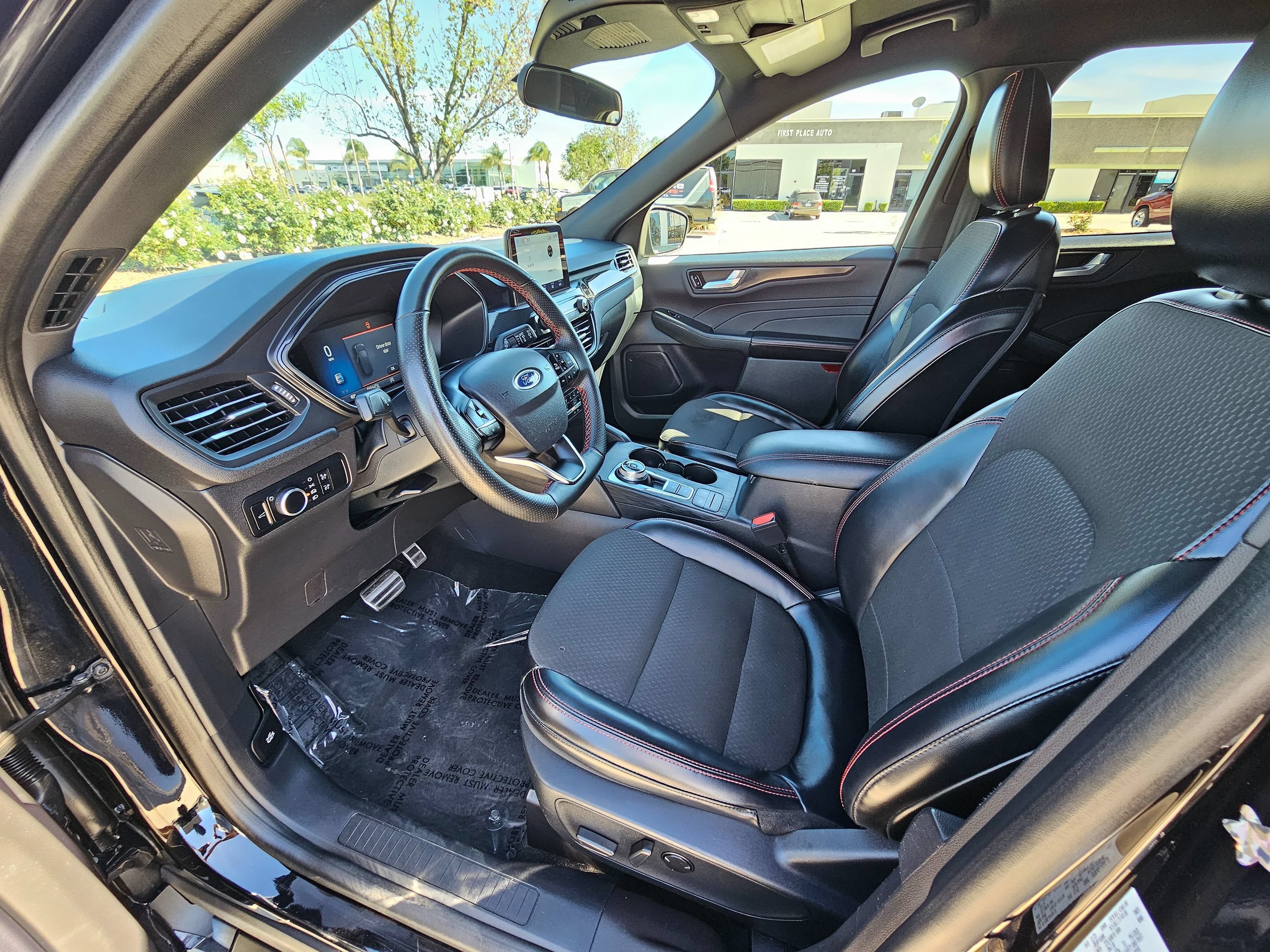 Used 2024 Ford Escape ST-Line FWD image 16
