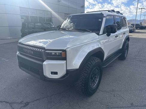 Used 2025 Toyota Land Cruiser image 2