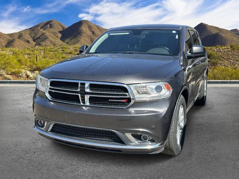 Used 2020 Dodge Durango SXT w/ 3rd Row Seating Group RWD image 2