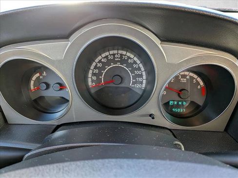 Used 2010 Dodge Avenger Express image 12