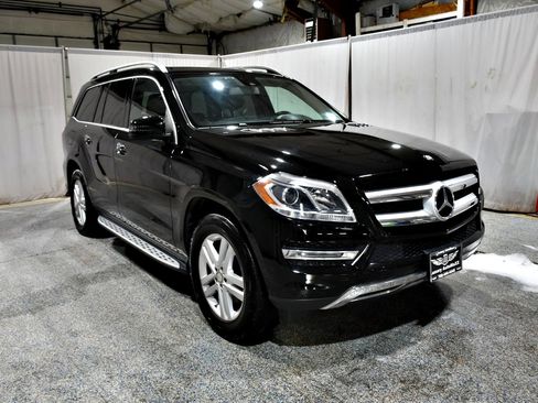Used 2016 Mercedes-Benz GL 450 4MATIC image 24
