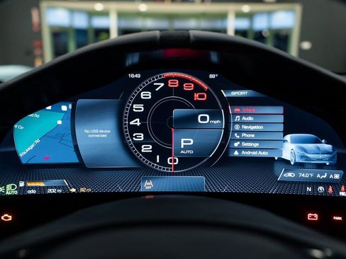 Used 2025 Ferrari Roma Spider image 27